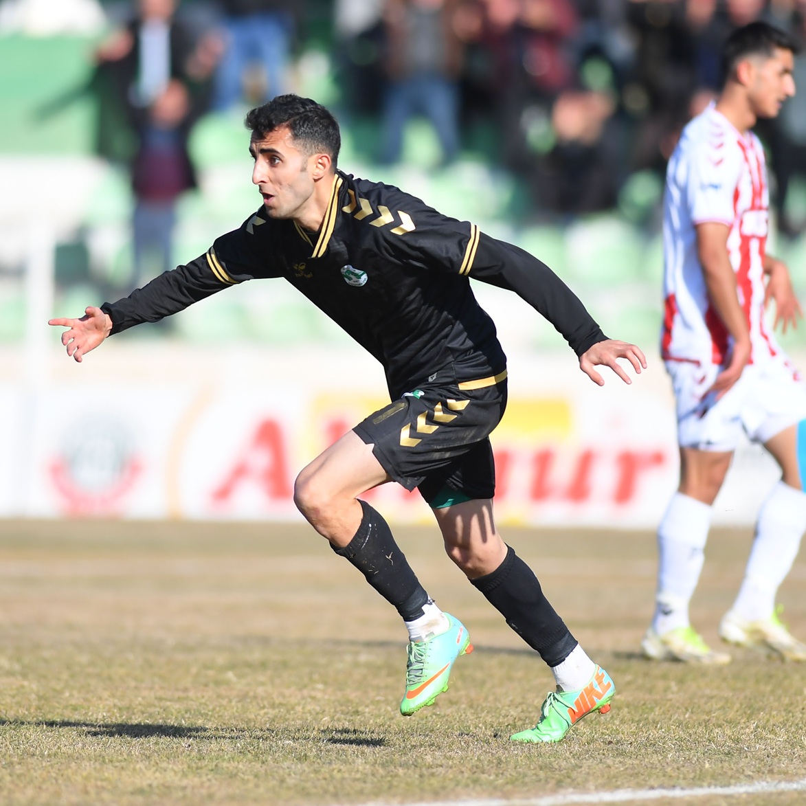 Beraberlik Iyi, Galibiyet Harika Olur (3)