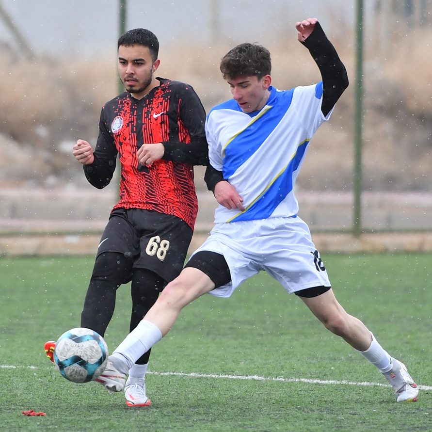 Hacı Fatma, Ilk Maçında Gruptan Çıktı 3 1 (4)