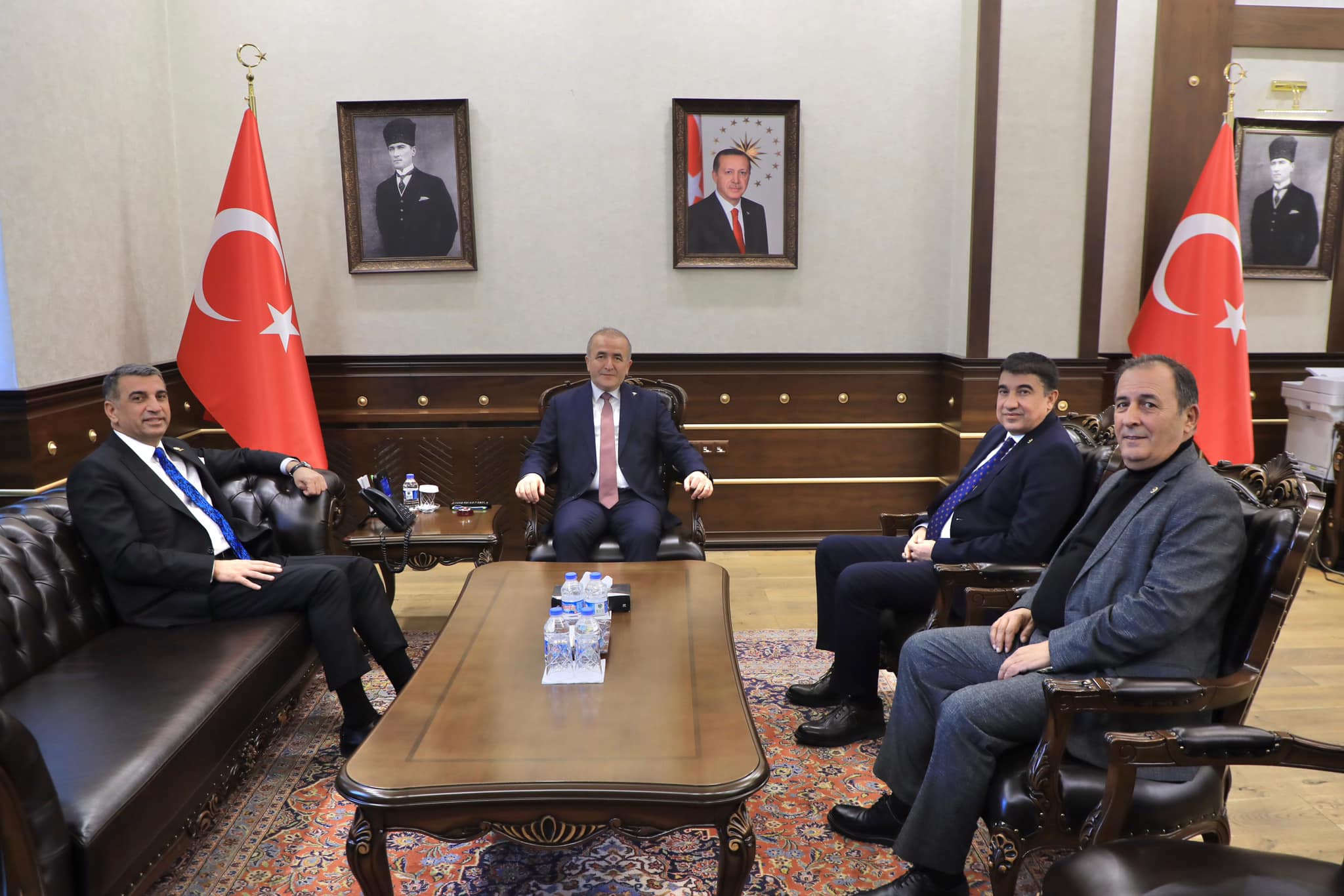 Milletvekili İlhan, Elazığ’da Esnafın Sorunlarını Dinledi3