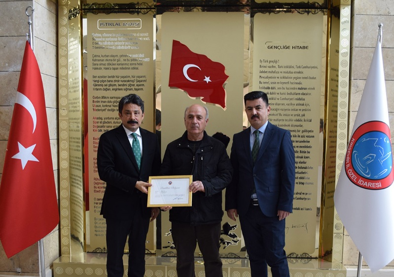 Emekli Olan Personellere Teşekkür Belgeleri Taktim Edildi3