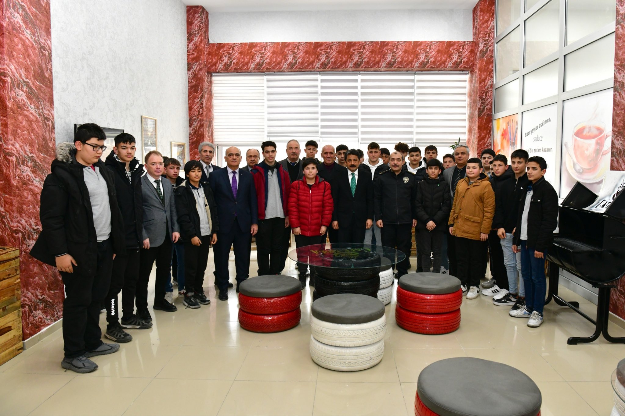 Geçmişten Geleceğe Tatlı Bir Mola