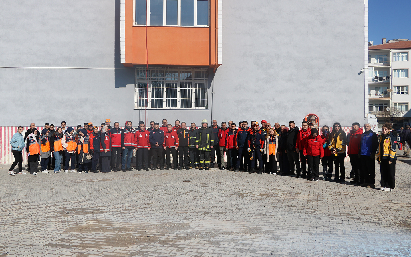 Gerçekçi Senaryo Ile Deprem Tatbikatı Yapıldı!