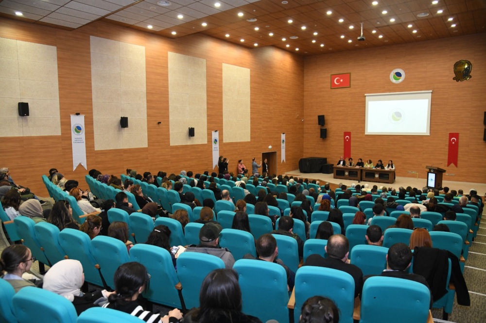 Kırşehir’de O Güne Özel Panel Düzenlendi!1