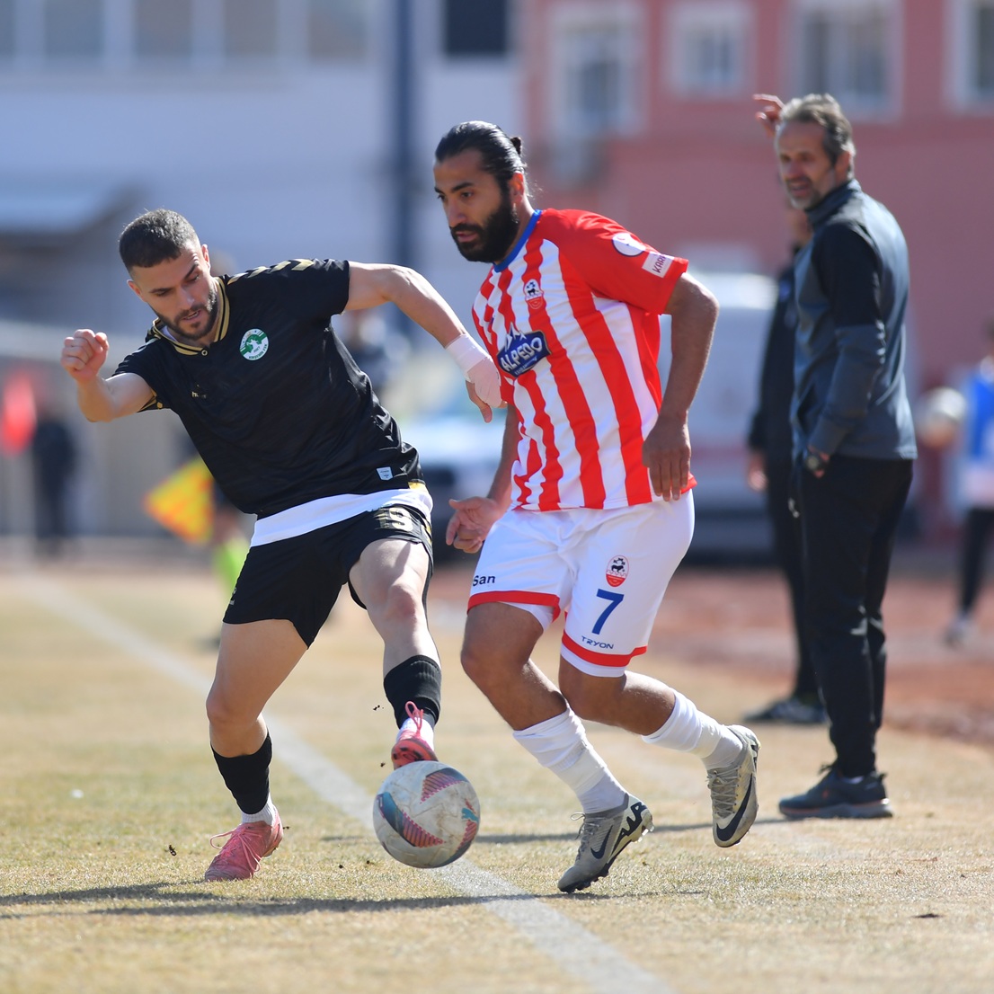 Kırşehirspor Evinde Mağlup 3 (1)