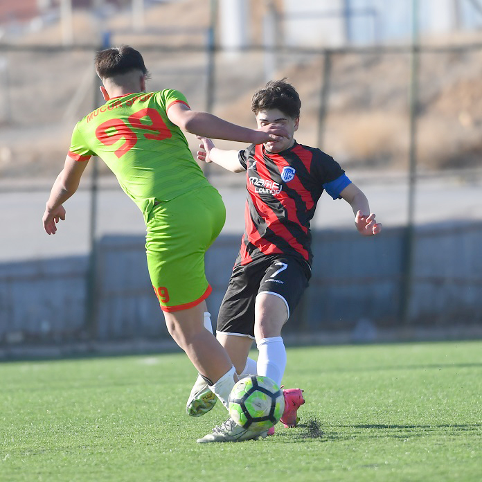 Mucurgücüspor, 2’De 2 Yaptı 1 (1)