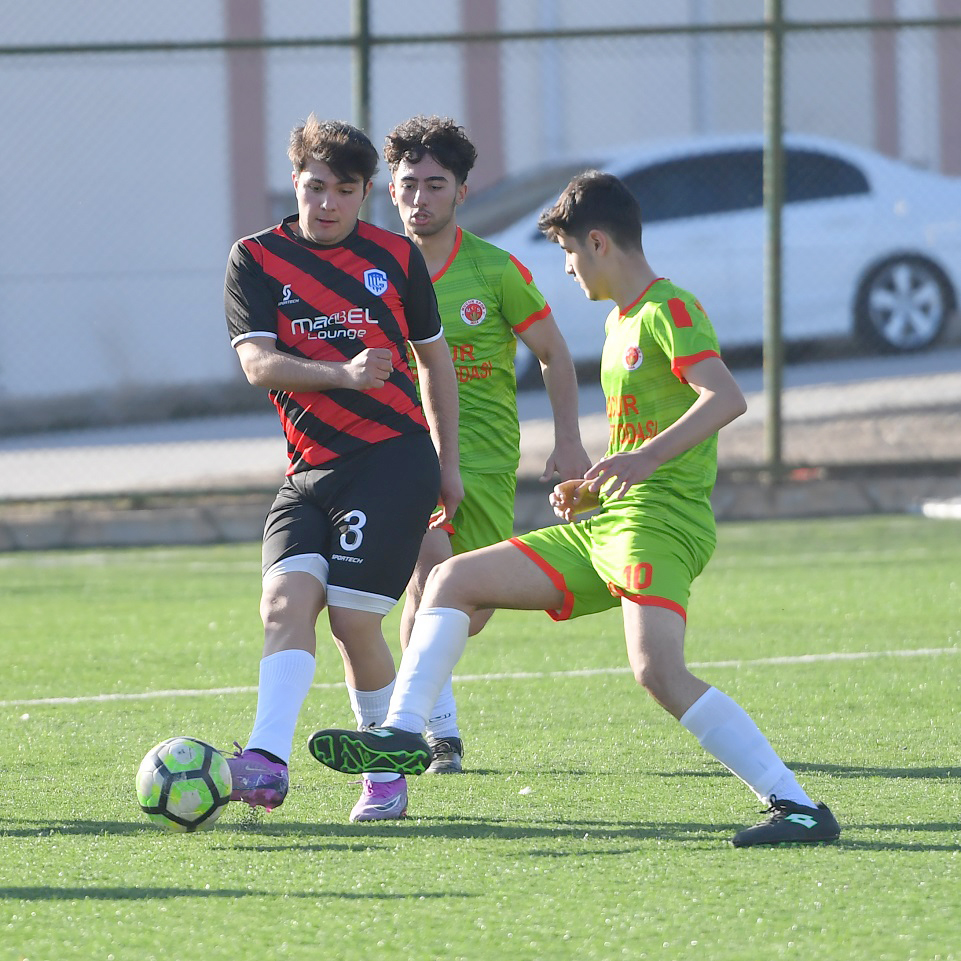 Mucurgücüspor, 2’De 2 Yaptı 1 (3)