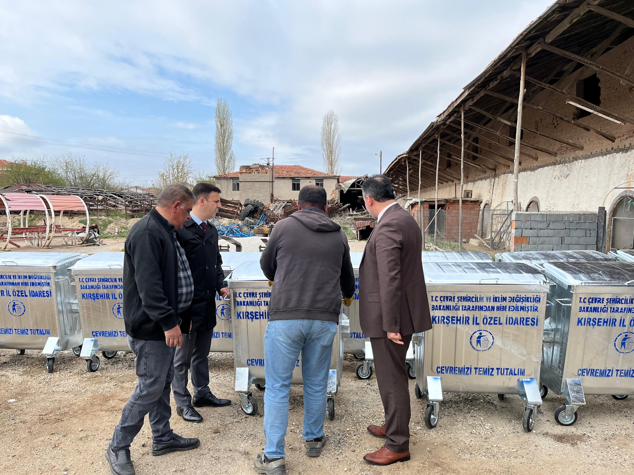 162 Adet Çöp Konteynırı Alındı2