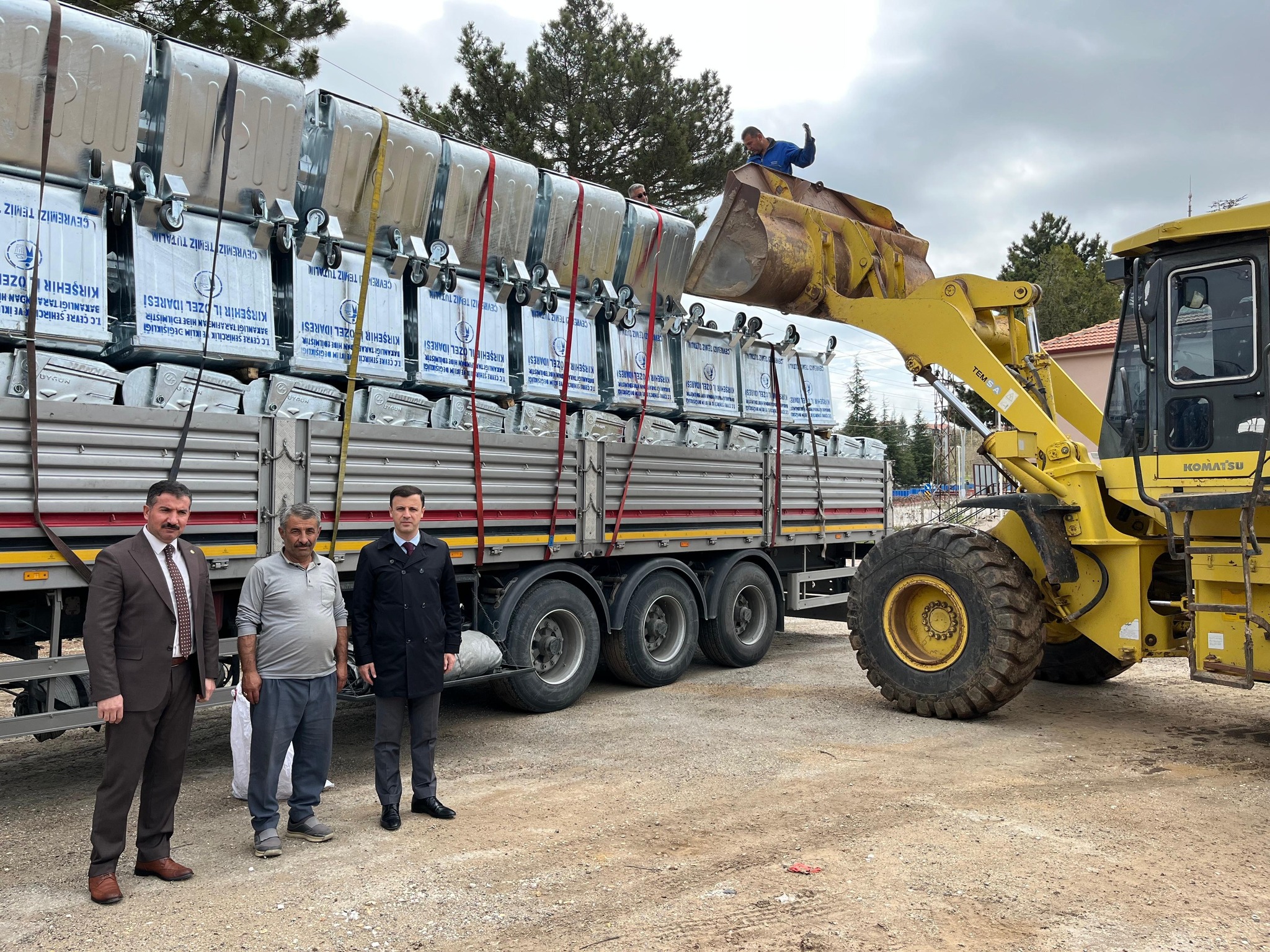 162 Adet Çöp Konteynırı Alındı3