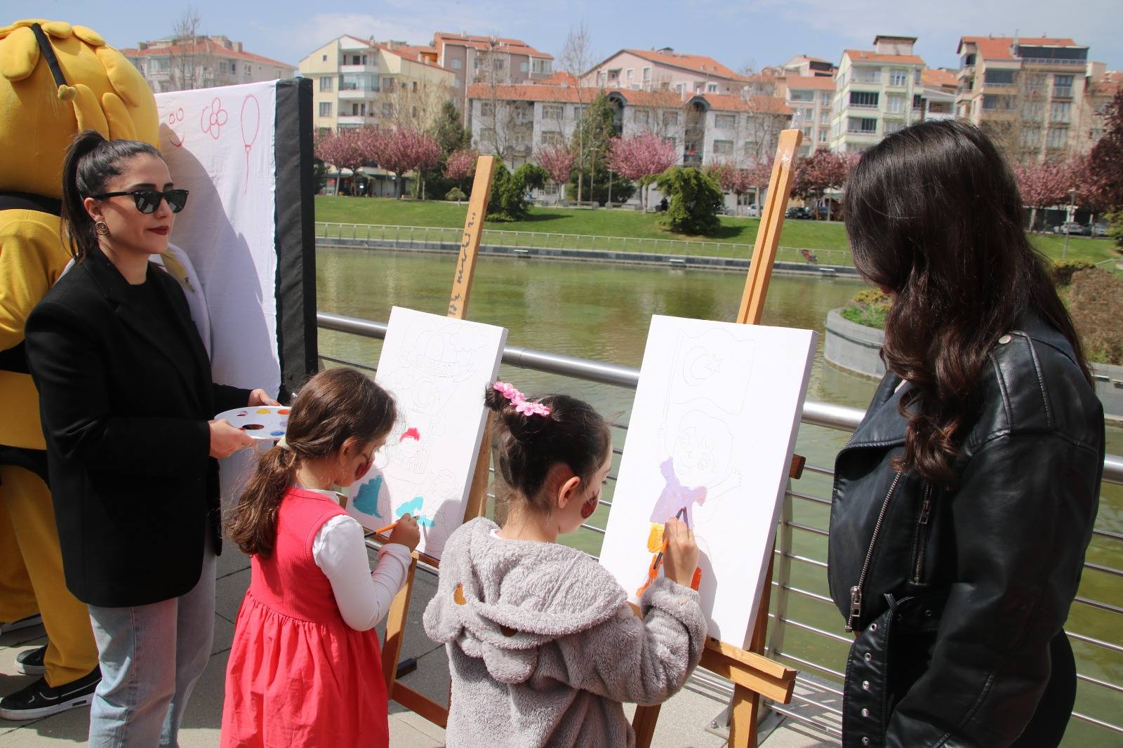 Gençlik Merkezi Çocukları Unutmadı (3)