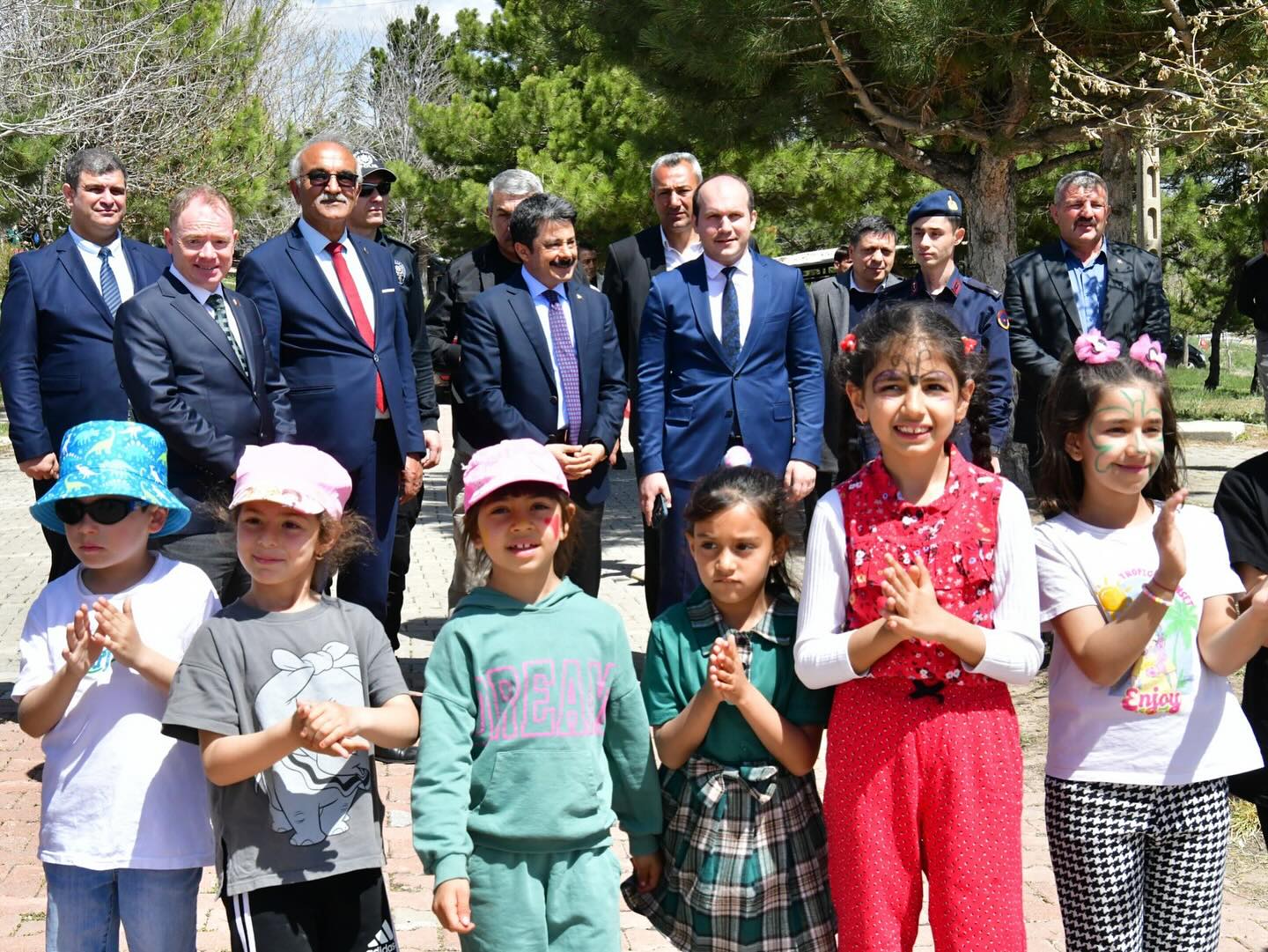 Kırşehir’in O Ilçesinde Uçurtma Şenliği Düzenlendi1