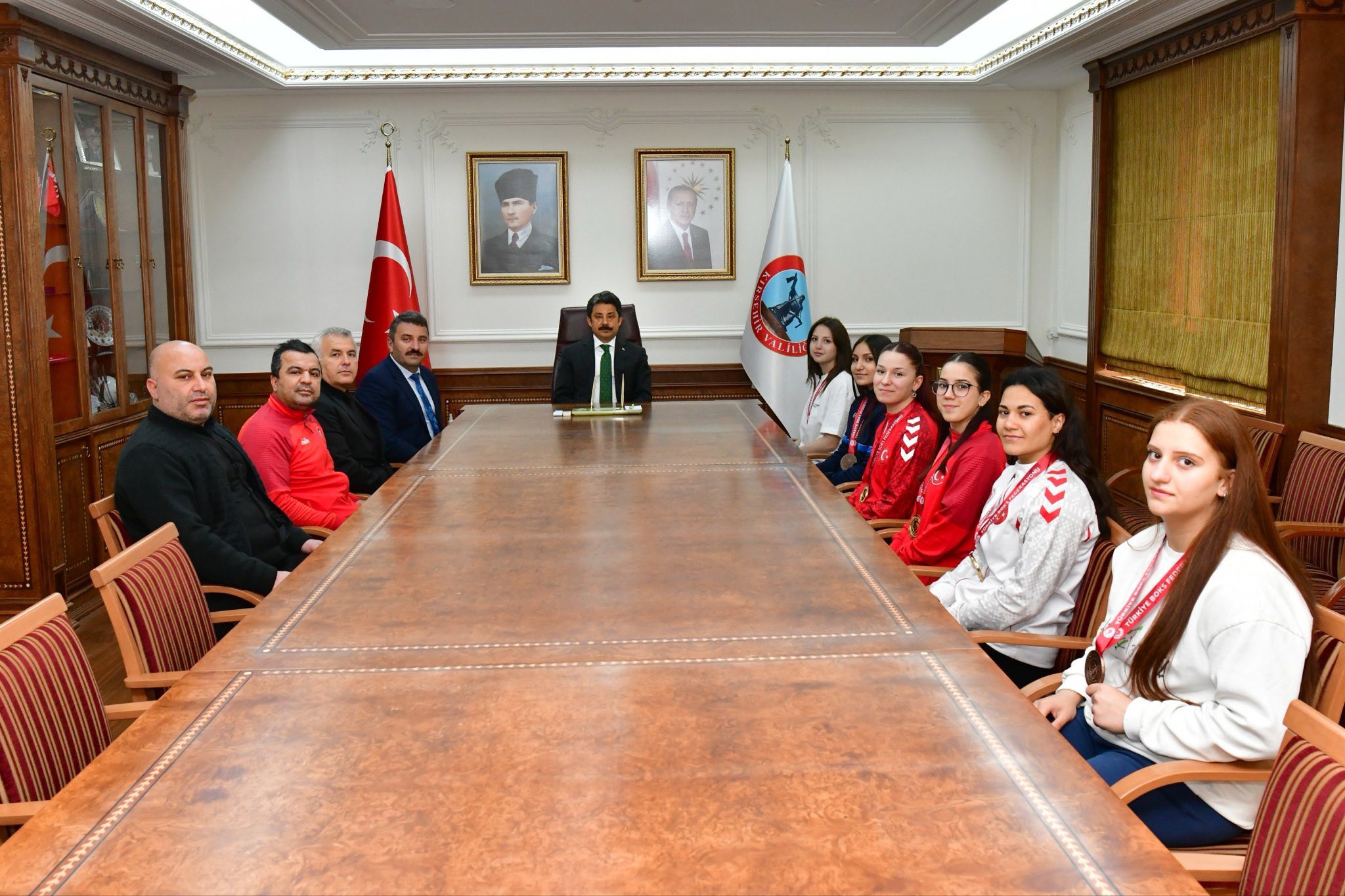 Kırşehirli Sporculardan Vali Demiryürek’e Ziyaret (1)