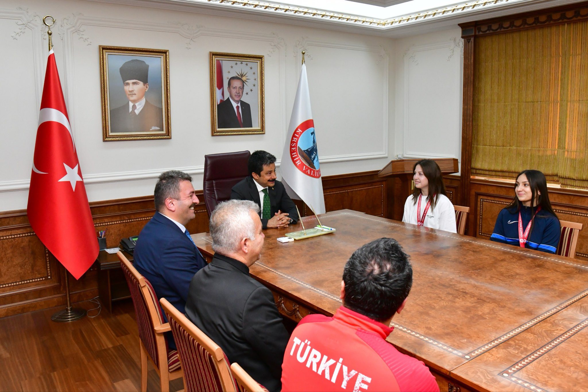 Kırşehirli Sporculardan Vali Demiryürek’e Ziyaret (4)