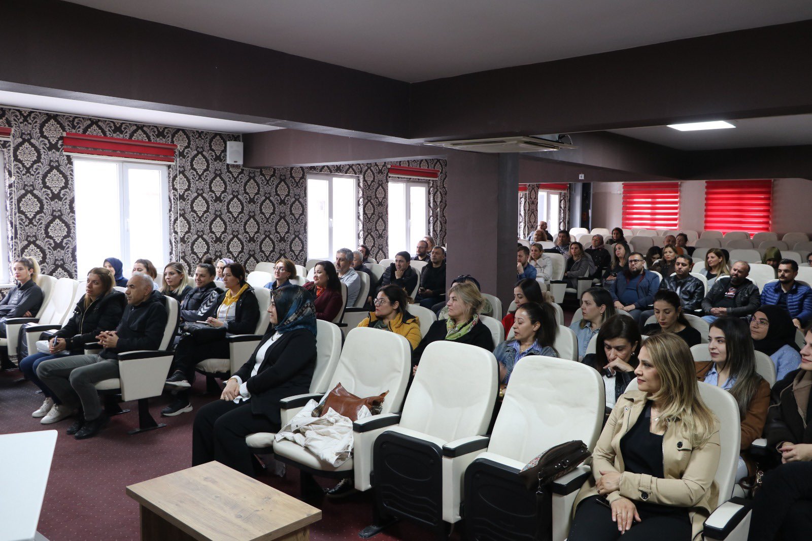 Öğretmen Akademilerinin Ilk Toplantısı Yapıldı