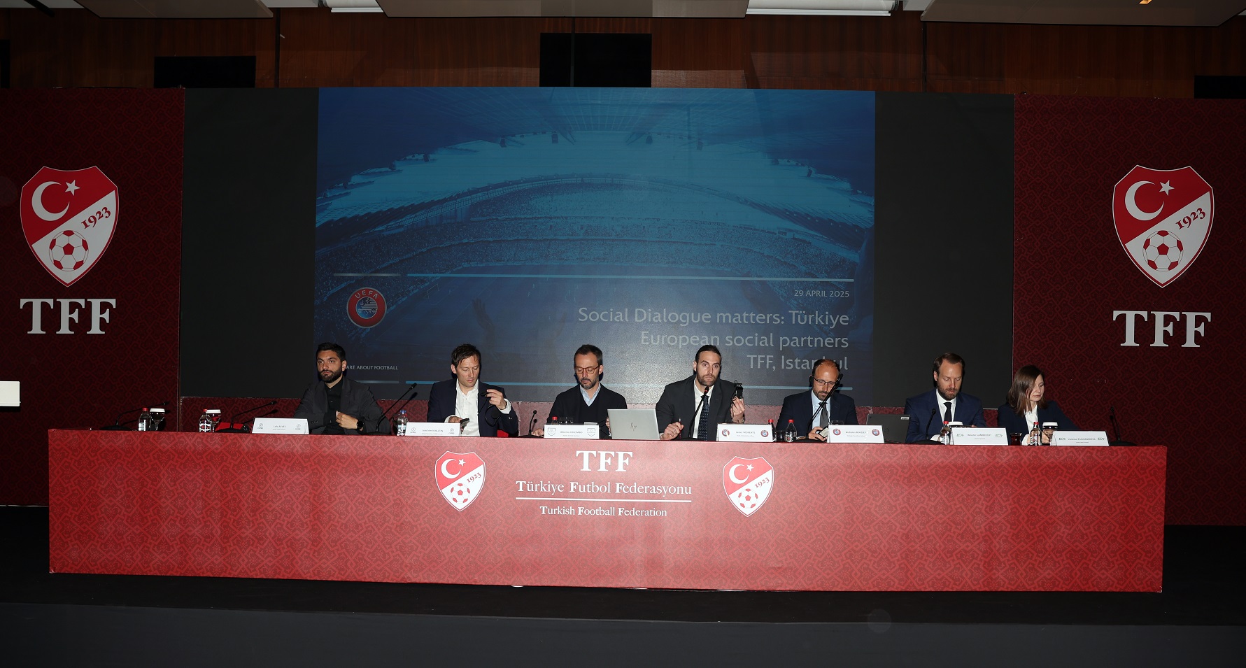 Uefa Koordinasyonundaki Eu Social Dialogue Toplantısı, Riva'da Düzenlendi (3)