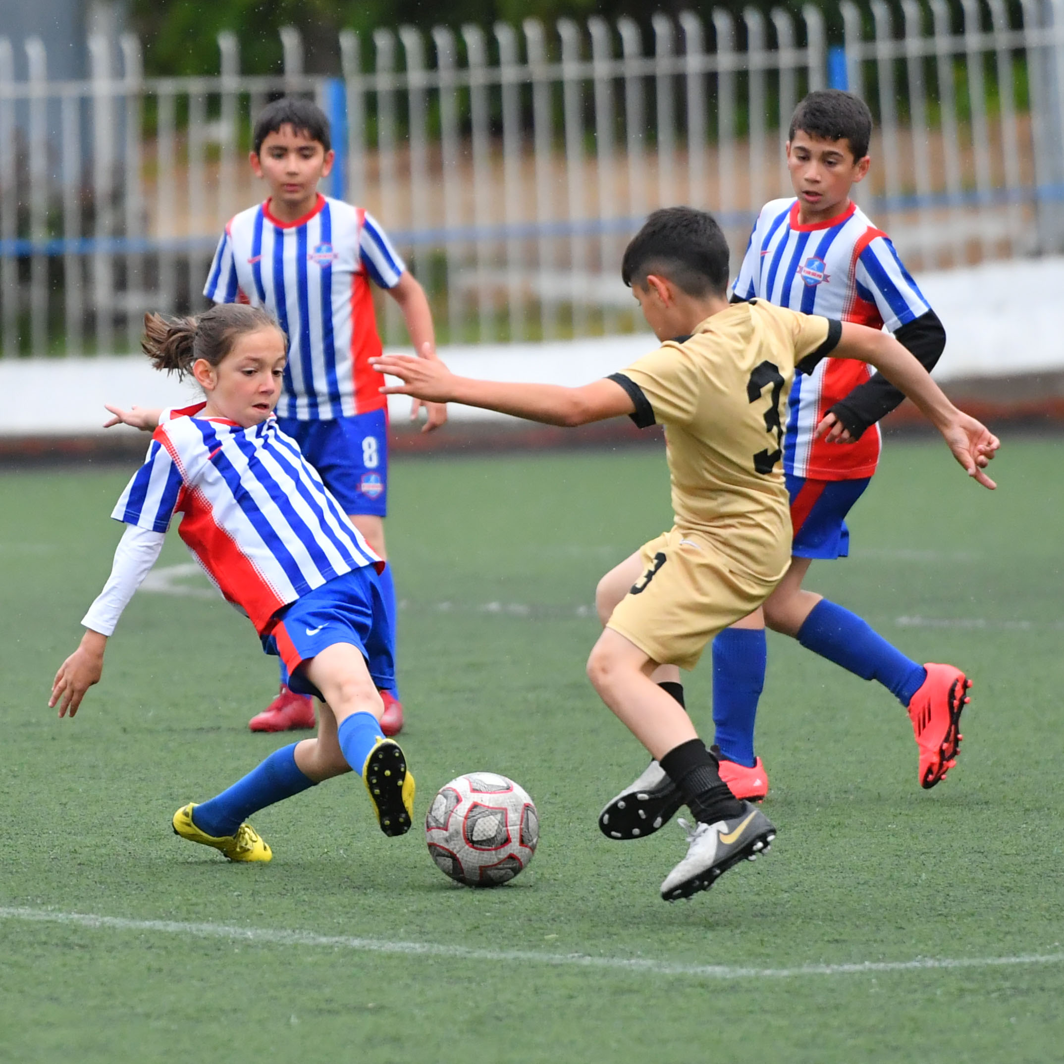 40 Şehirgücüspor, Yarı Finalde 4 1 (1)