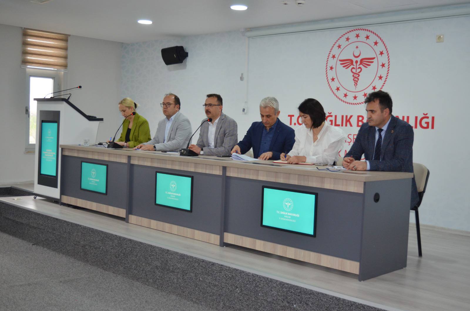 Acil Sağlık Hizmetleri Değerlendirildi