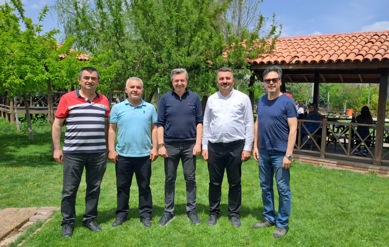 Anneler Gününde Bir Araya Geldiler (1)