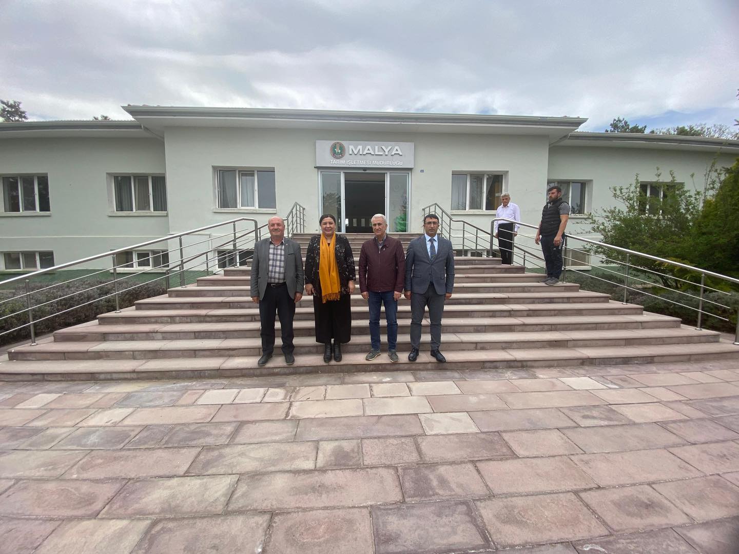 Başkan Ünsal’dan Malya Üretme Çiftliğine Ziyaret