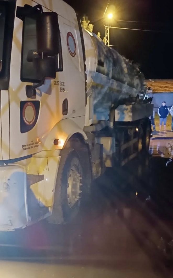Boztepe’yi Sel Aldı3