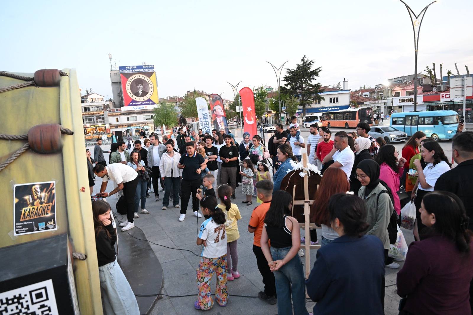 Cacabey Meydanı’nda Mikrofon Çocuklardaydı!3