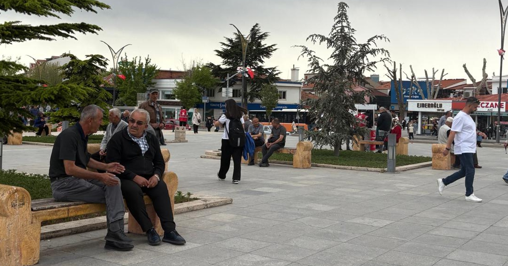 Emekli Açç