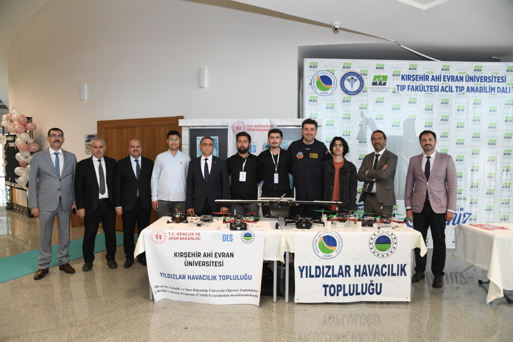 Kırşehir’de Ahi̇ce Havacılık Kariyer Etkinliği Düzenlendi