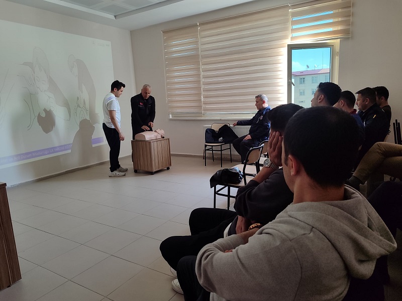 Kırşehir’de Ceza İnfaz Kurum’una Afad Farkındalık Eğitimi Verdi