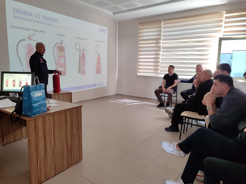Kırşehir’de Ceza İnfaz Kurum’una Afad Farkındalık Eğitimi Verdi2