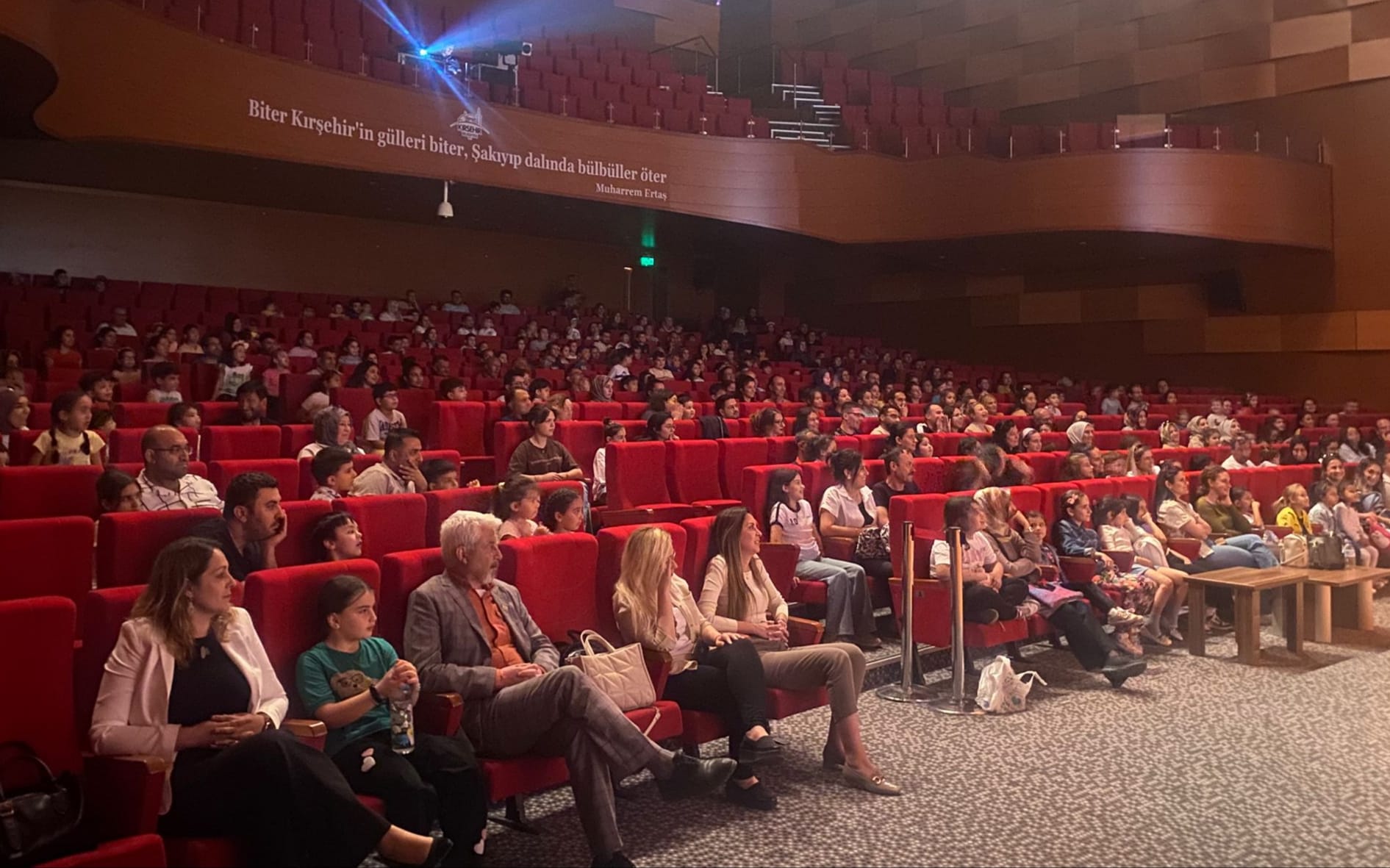 Kırşehir’de Çocuklar Ilk Uçuşun Heyecanını Yaşadı3