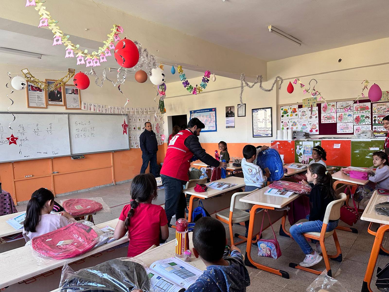 Kırşehir’de Çocuklara Kızılay Bilinci Aşılanıyor2