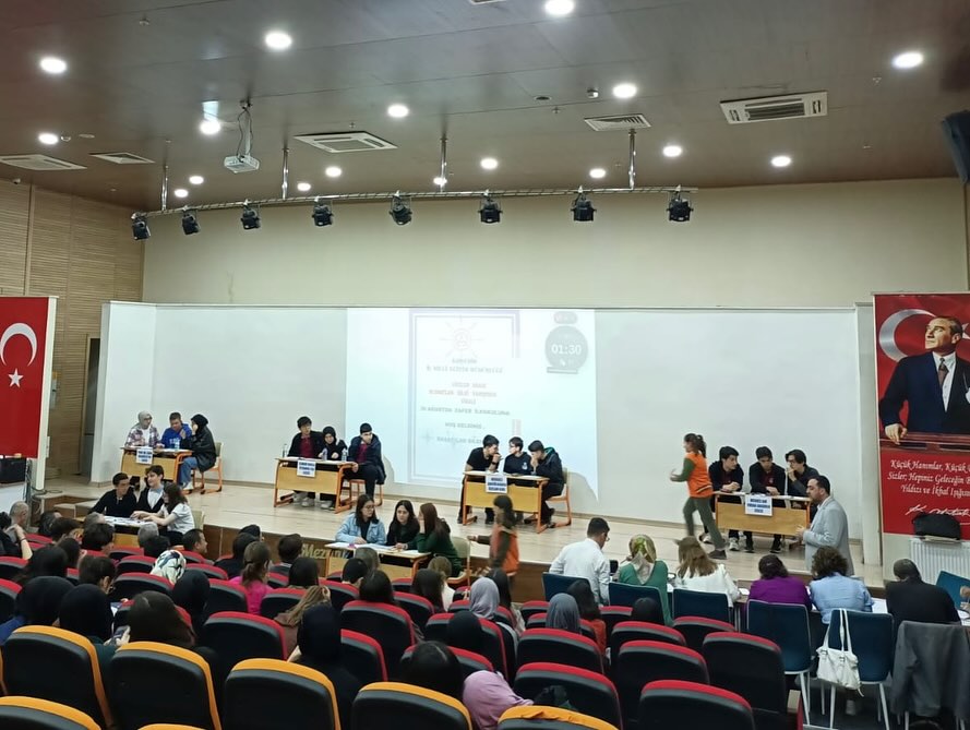 Kırşehir’de Liseler Arası Yarışmanın Final Turu Gerçekleşti1