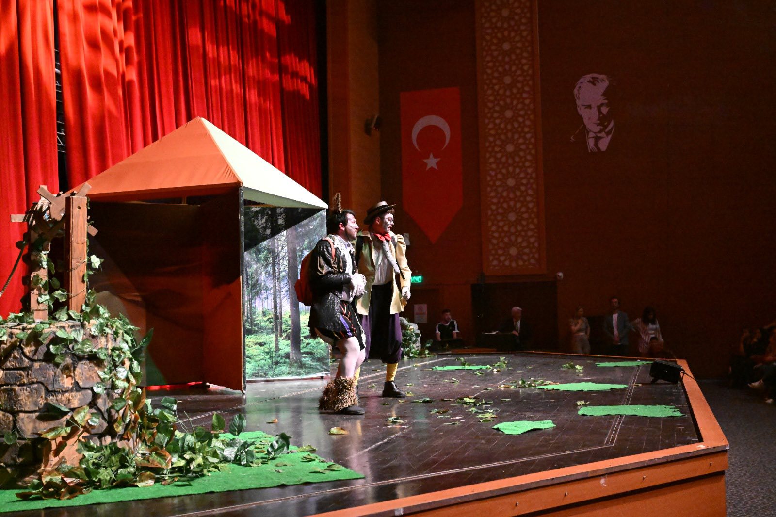 Kırşehir’de Minik Izleyiciler O Oyun Ile Eğlendi!2