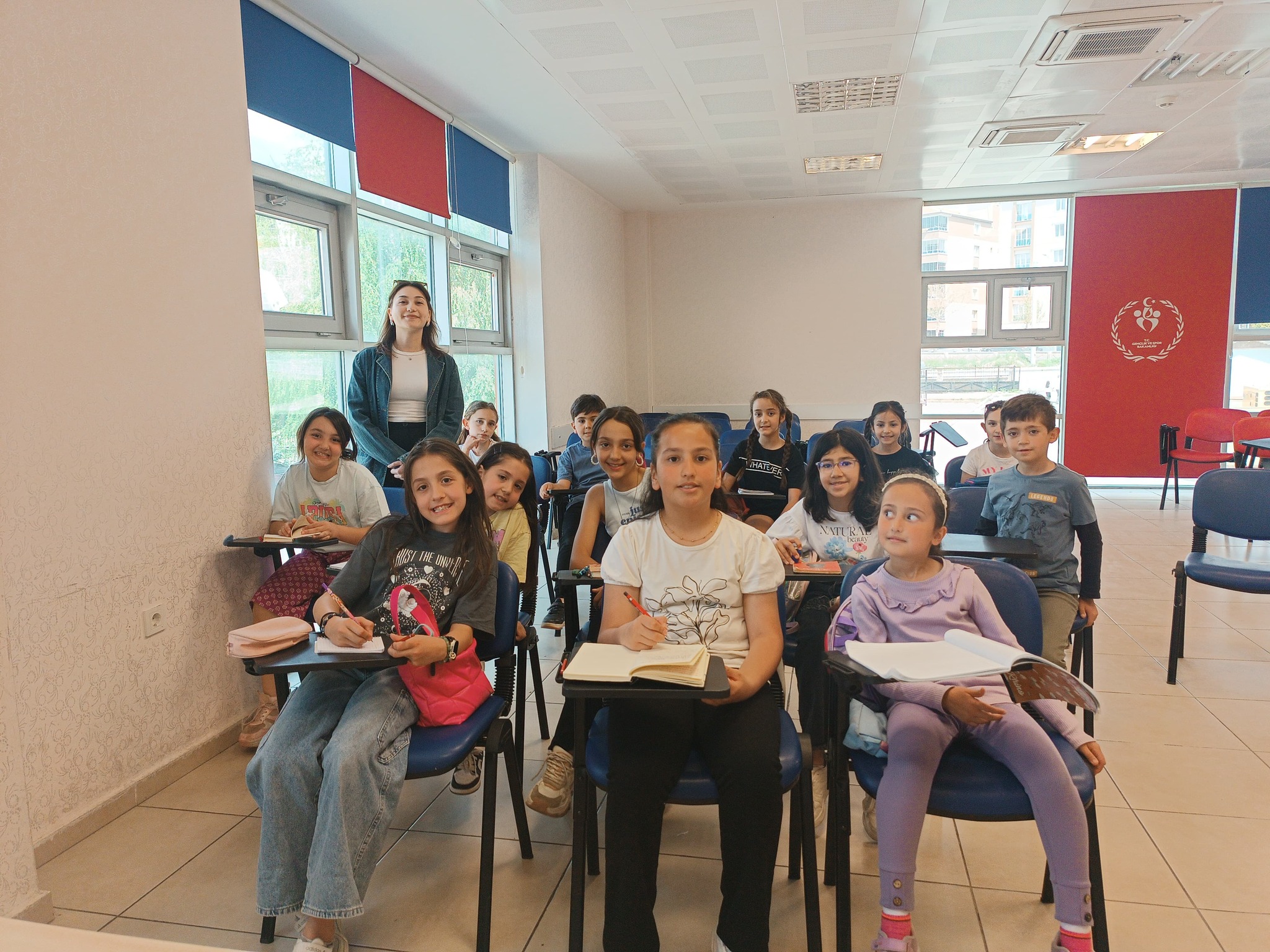 Kırşehirli Gençler, Gençlik Merkezine Akın Ediyor (1)-1