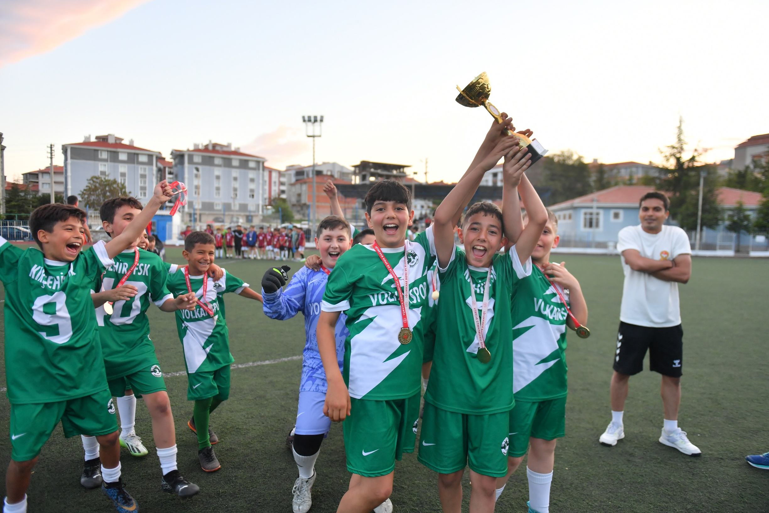 Kirşehi̇rspor U11’De Şampi̇yon (1)
