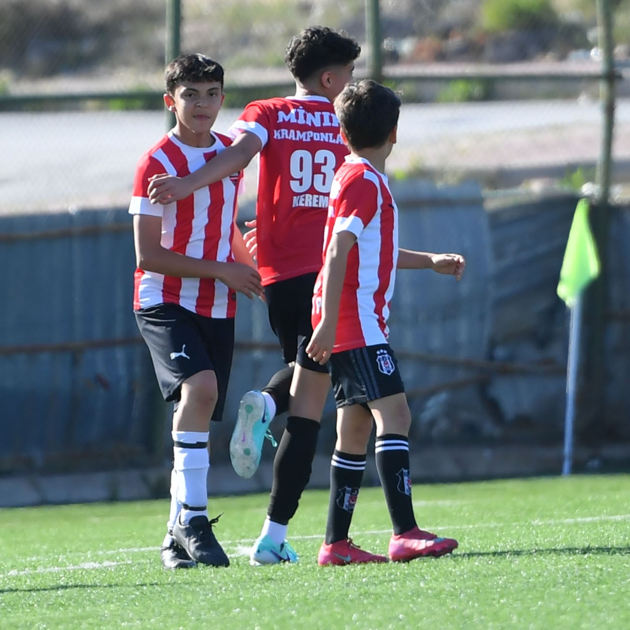 Minik Kramponlar 4 Golle Finalde 4 1 (2)