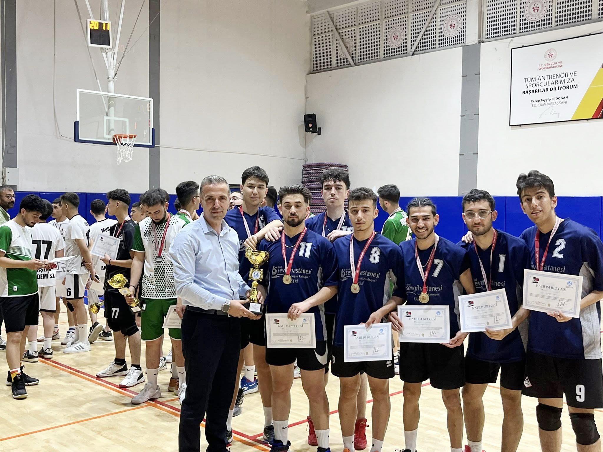 Ülkü Ocaklarının Voleybol Turnuvası Sona Erdi (3)