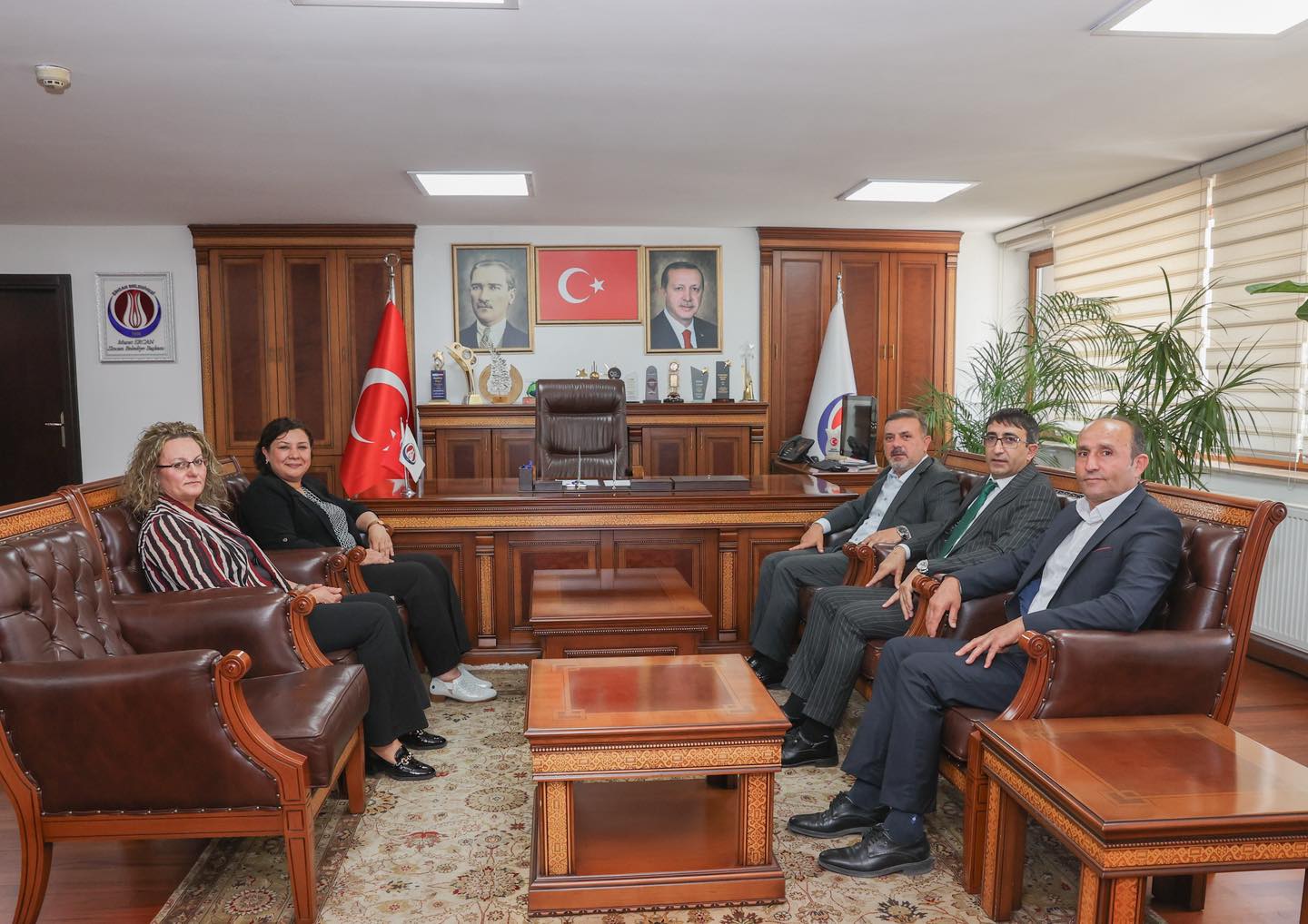 Ak Parti Kırşehir Heyetinden Ankara’da Hemşehri Temasları