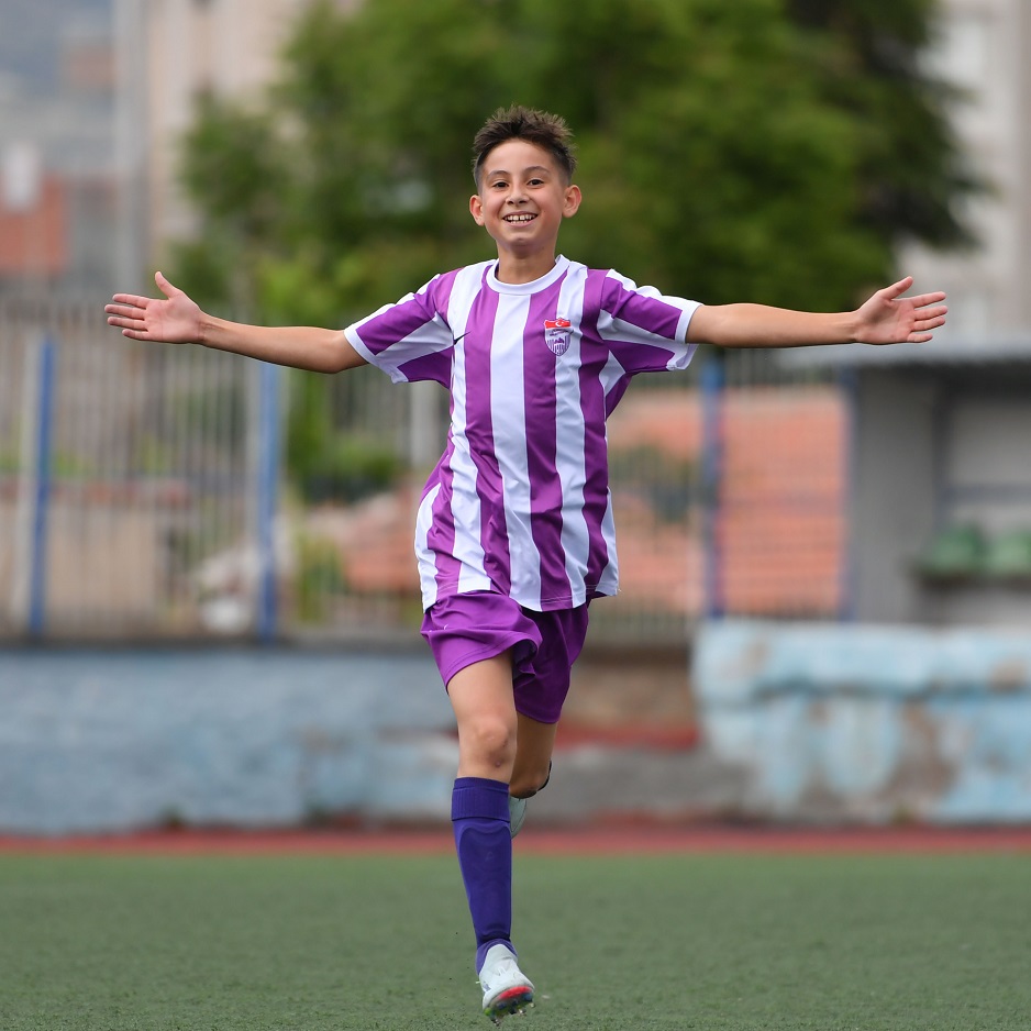 Çiçekdağı 3 Puanı, 3 Golle Aldı 3 (1)