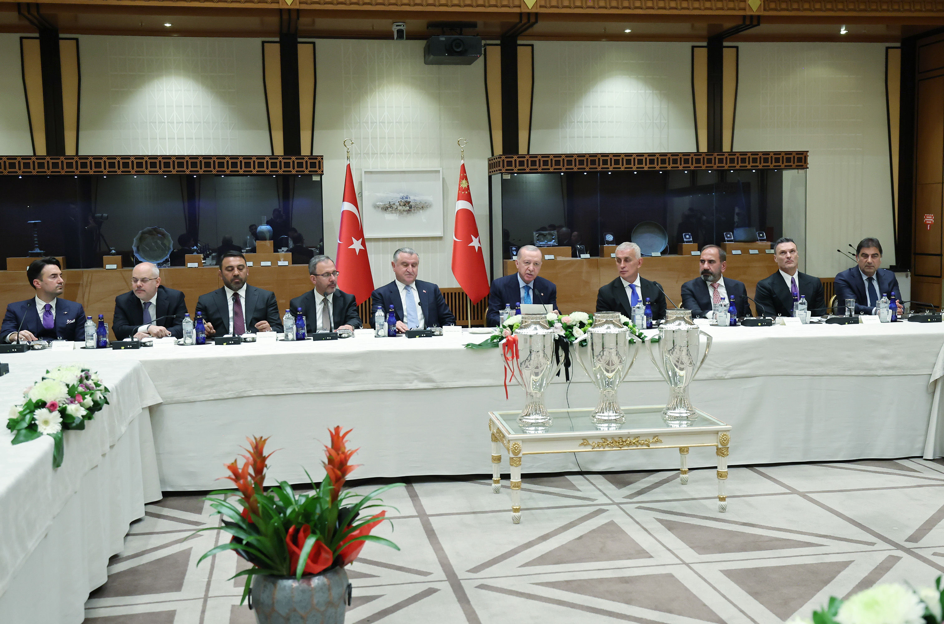 Cumhurbaşkanı Erdoğan, Süper Lige Yükselen Takımları Makamında Ağırladı (7)