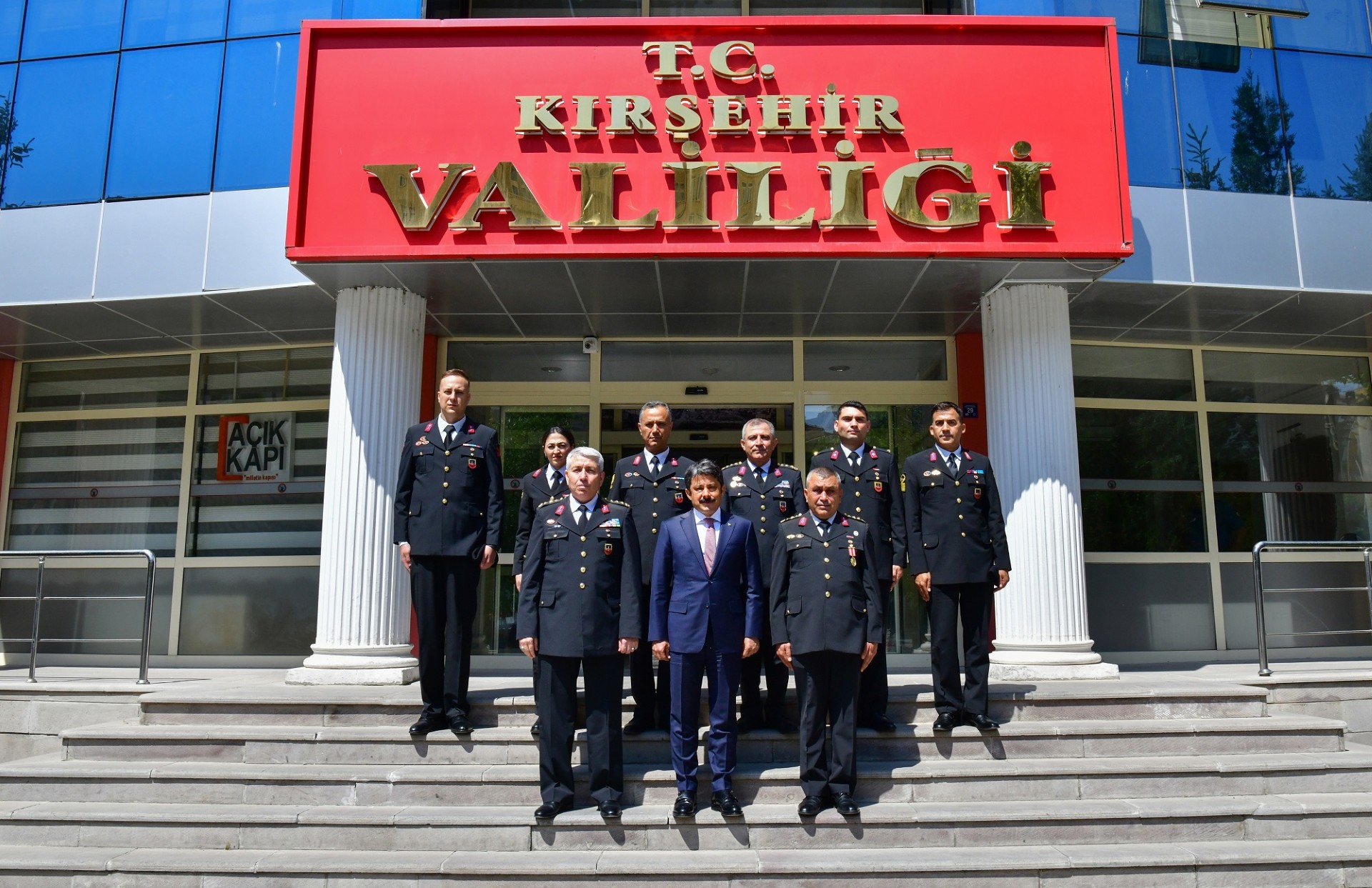 Jandarma Teşkilatı 186. Yılında Vali Demiryürek’i Ziyaret Etti4