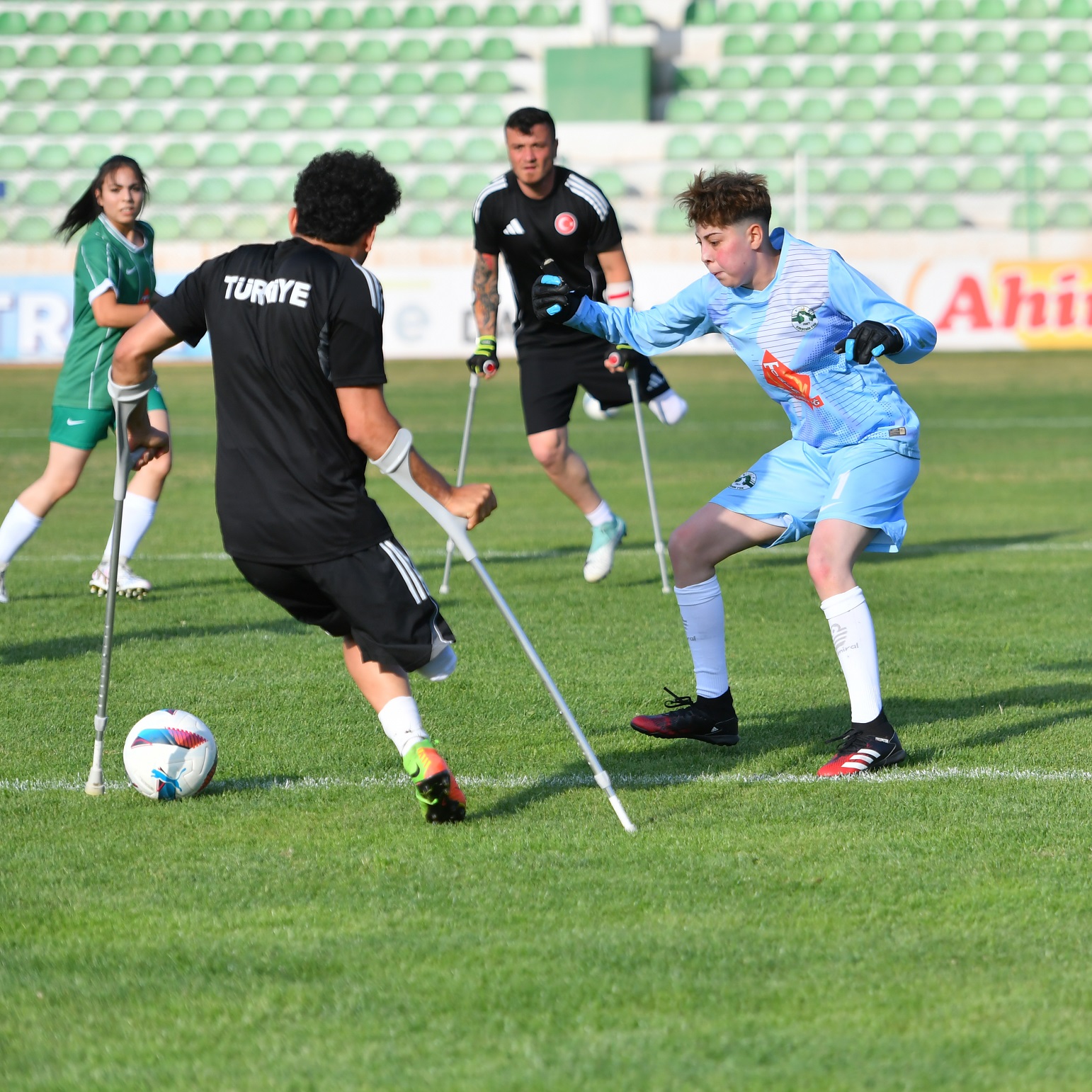 Kırşehir, Tarihi Maça Tanıklık Etti (7)