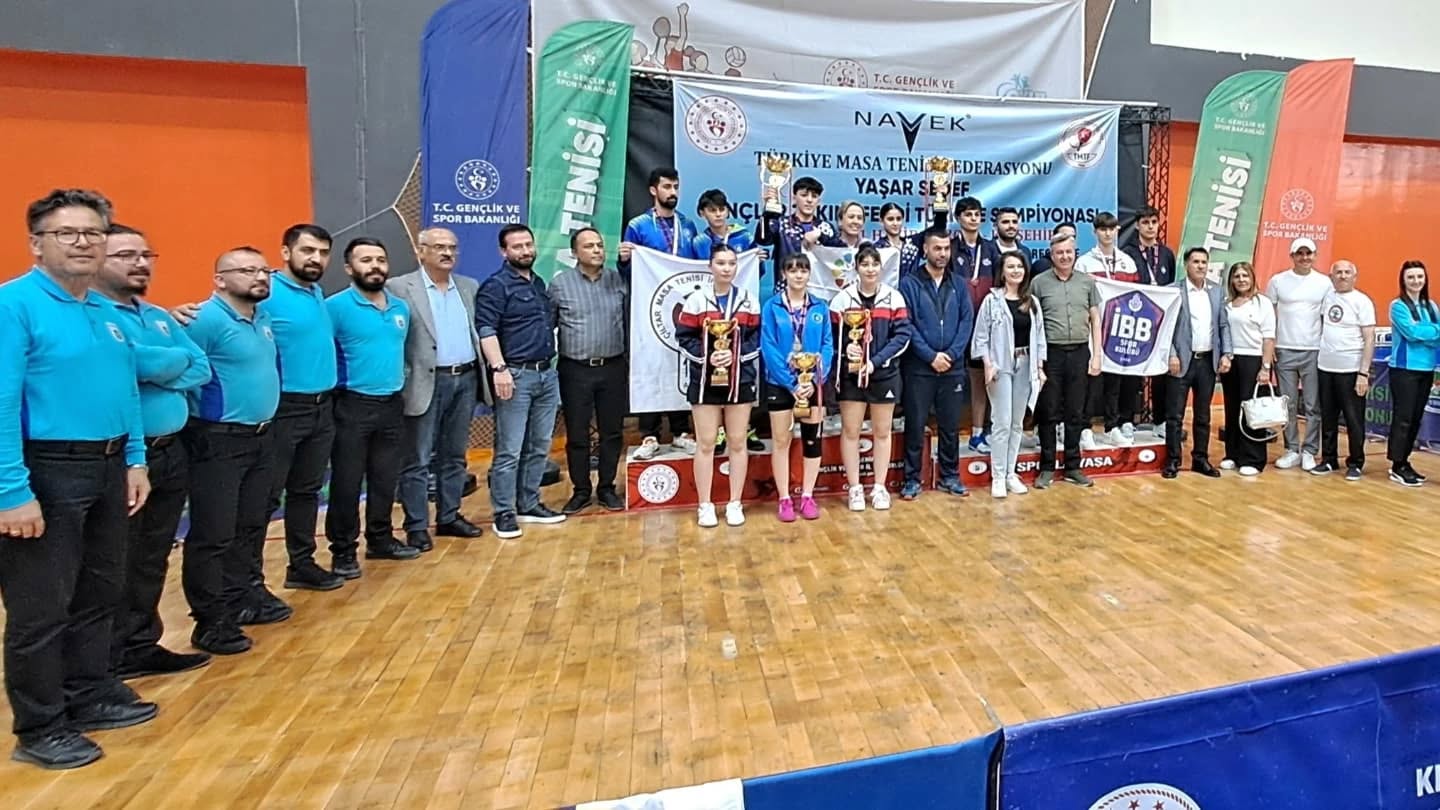 Kırşehir’de Masa Tenisi Şampiyonası Sona Erdi (1)