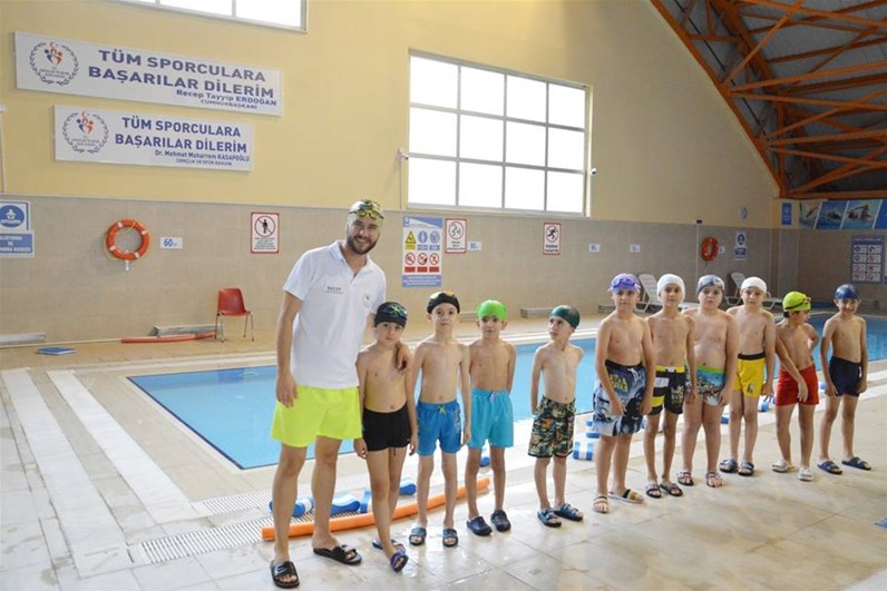 Kırşehirli Gençlere, Yüzme Sporu Sevdiriliyor (2)