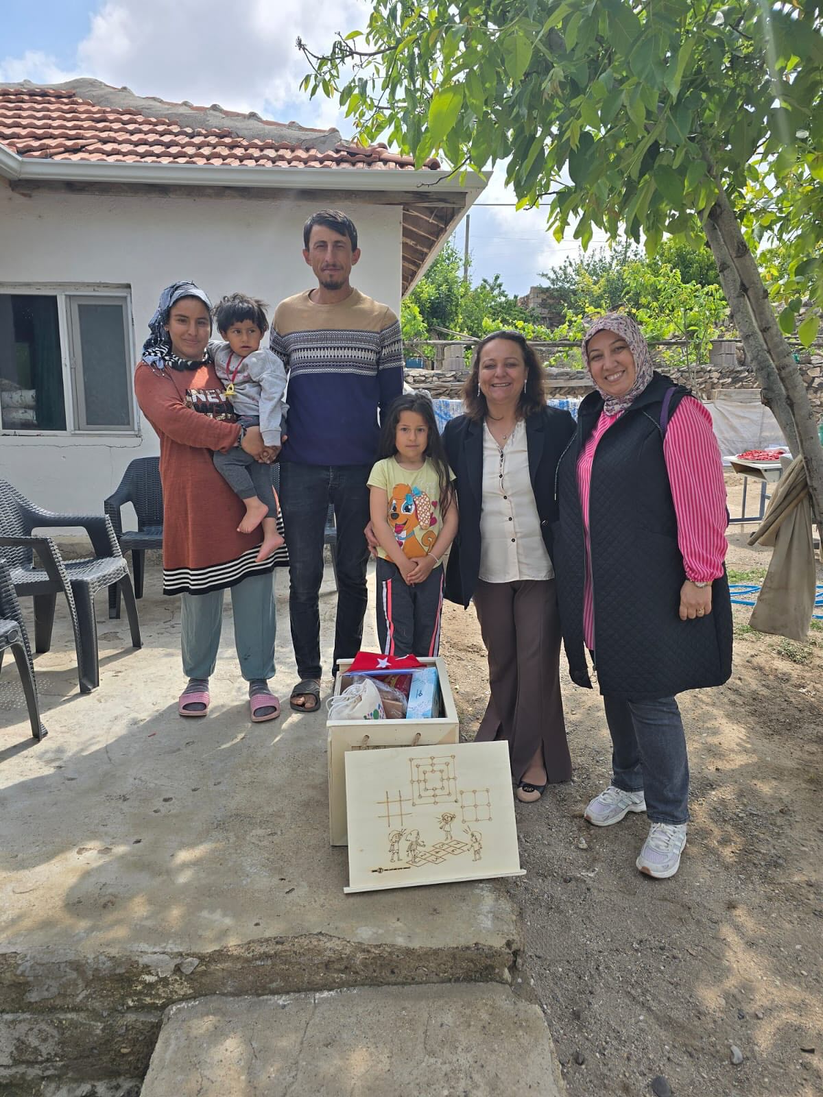 Mucur’daki Çocuklarabenim Oyun Sandığım Eğitim Seti Ulaştırıldı