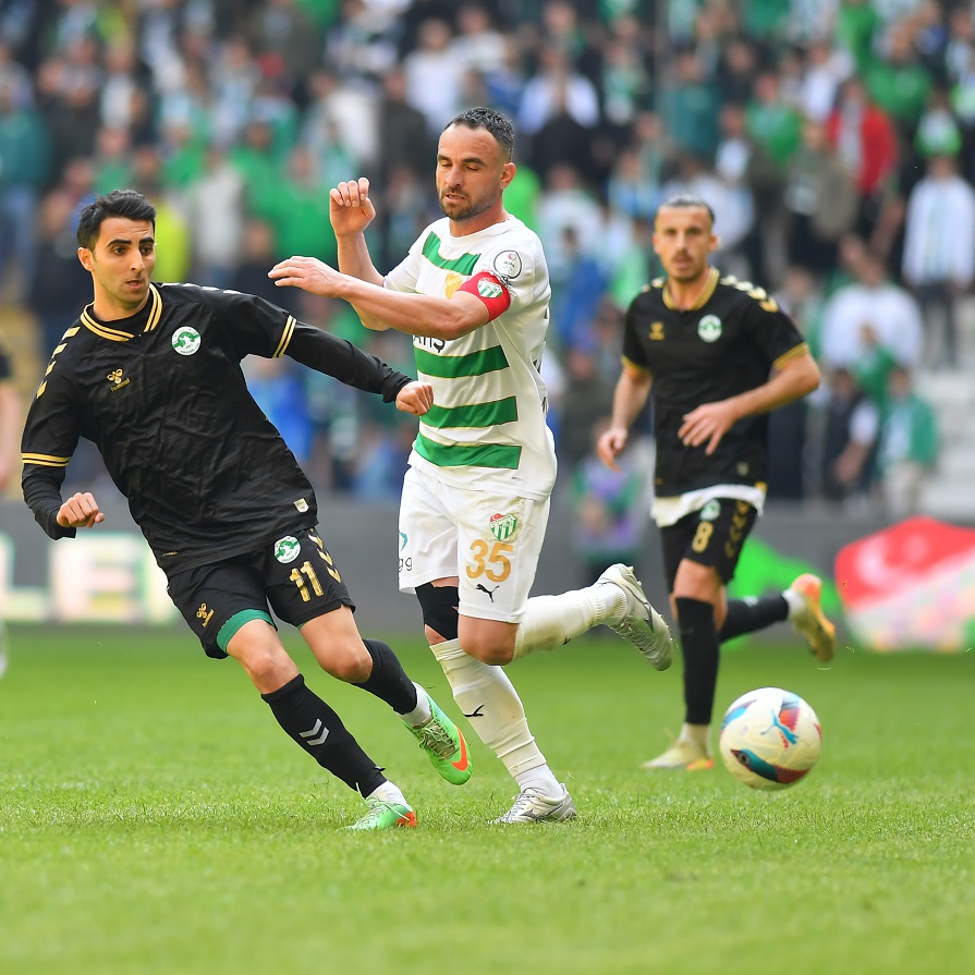 Tff 3.Li̇gi̇’nde Düzenlenmeye Gi̇di̇li̇yor (4)