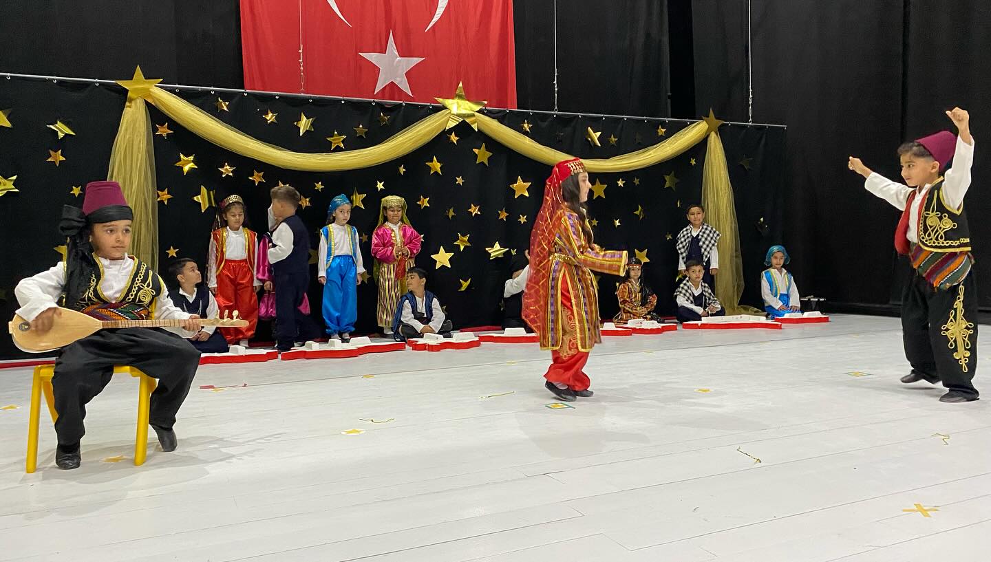Tobb Anaokulu Öğrencileri Yılsonu Gösterisi Ile Göz Doldurdu2