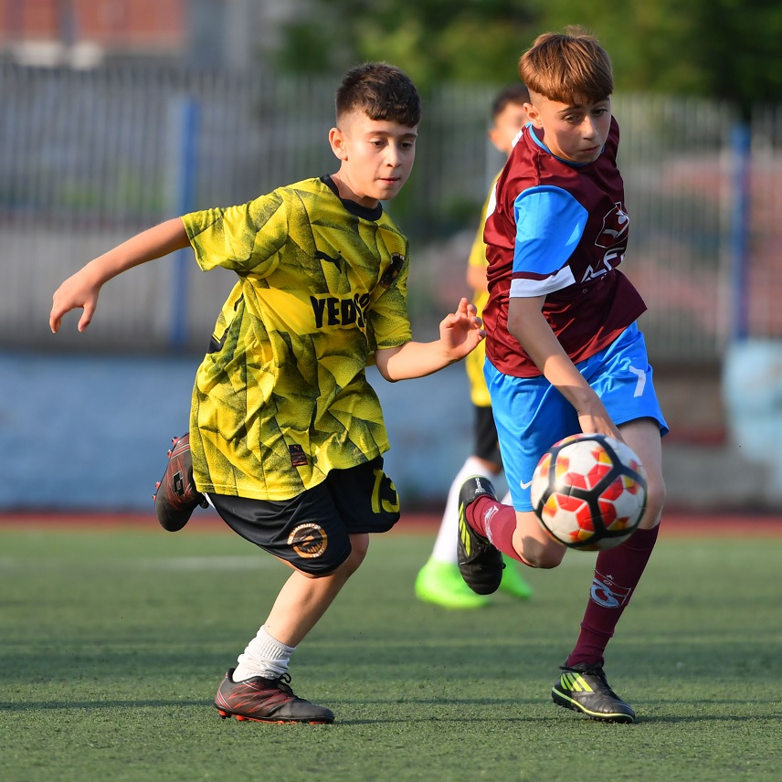 Yabanlıspor, Skoru Koruyamadı 2 2 (3)