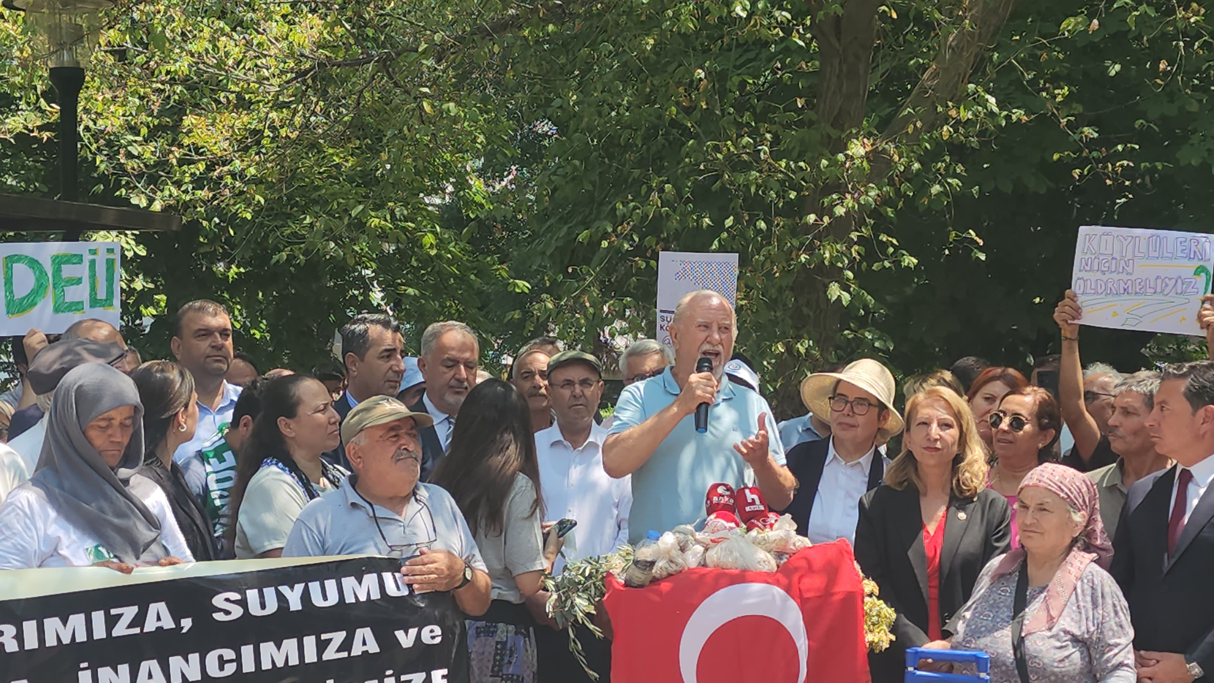 Başkan Ekicioğlu“Toprağımıza, Havamıza, Ağaçlarımıza, Suyumuza Dokunmayın!3