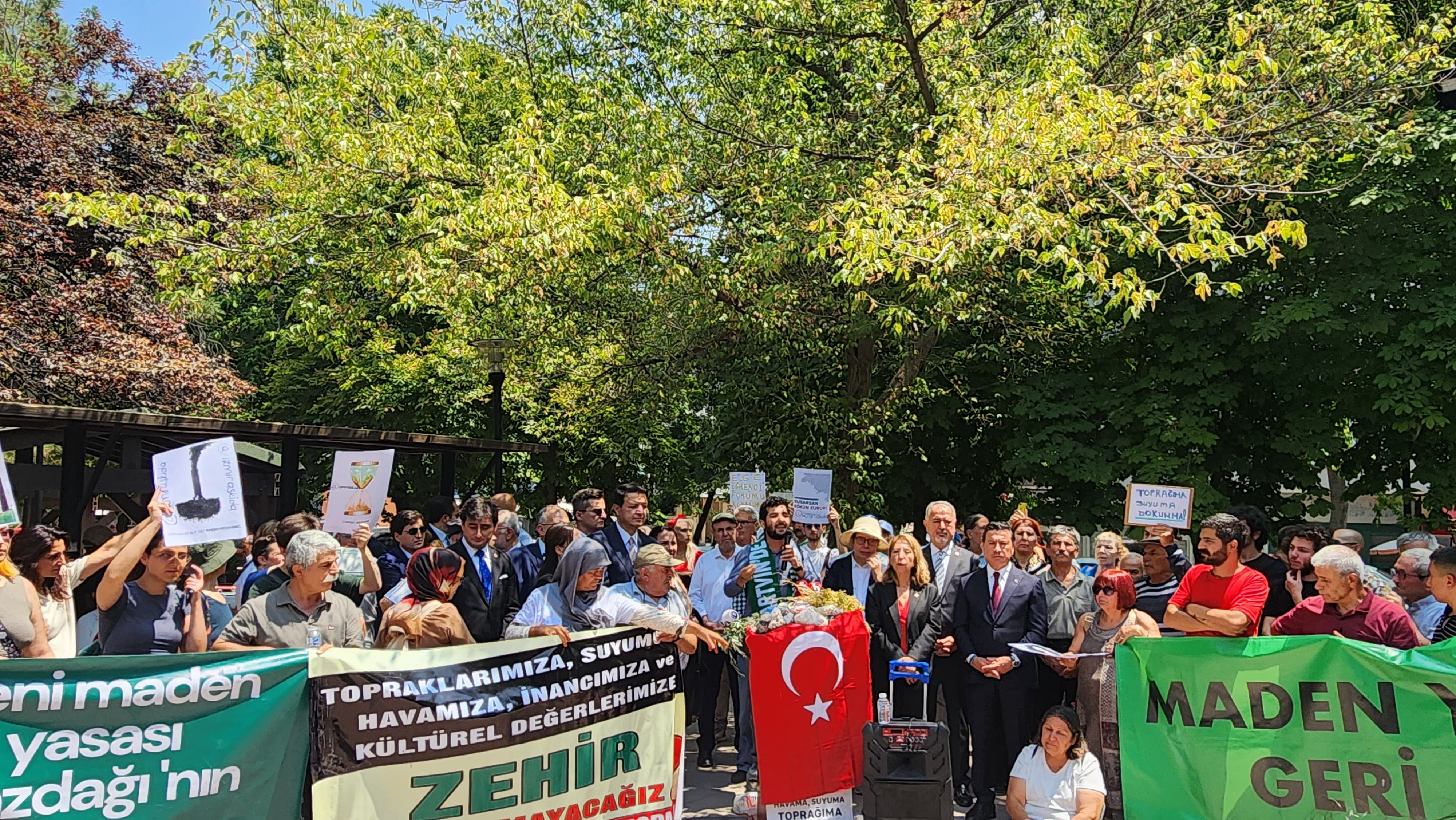 Başkan Ekicioğlu“Toprağımıza, Havamıza, Ağaçlarımıza, Suyumuza Dokunmayın!4