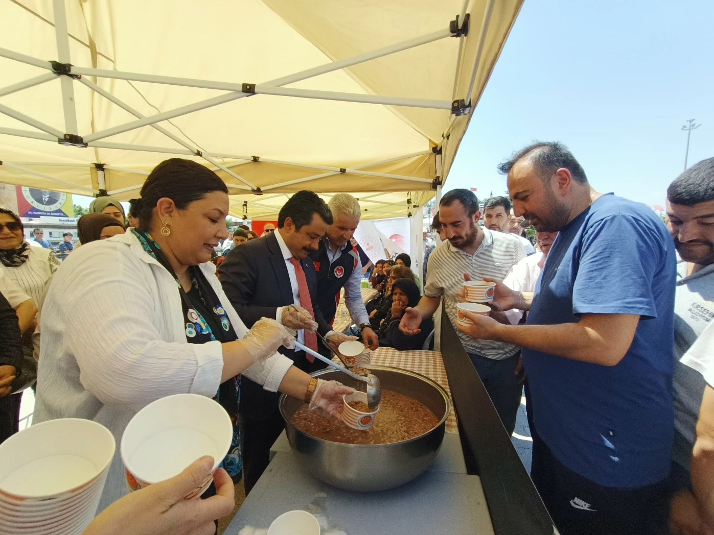 Cacabey Meydanı’nda Vefa Buluşmas2